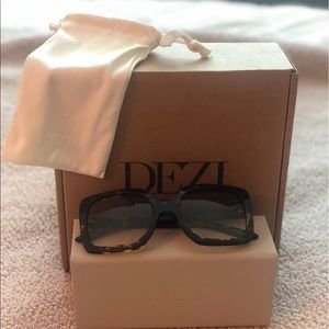 Dezi Harper Classic Tortoise / G15 Gradient